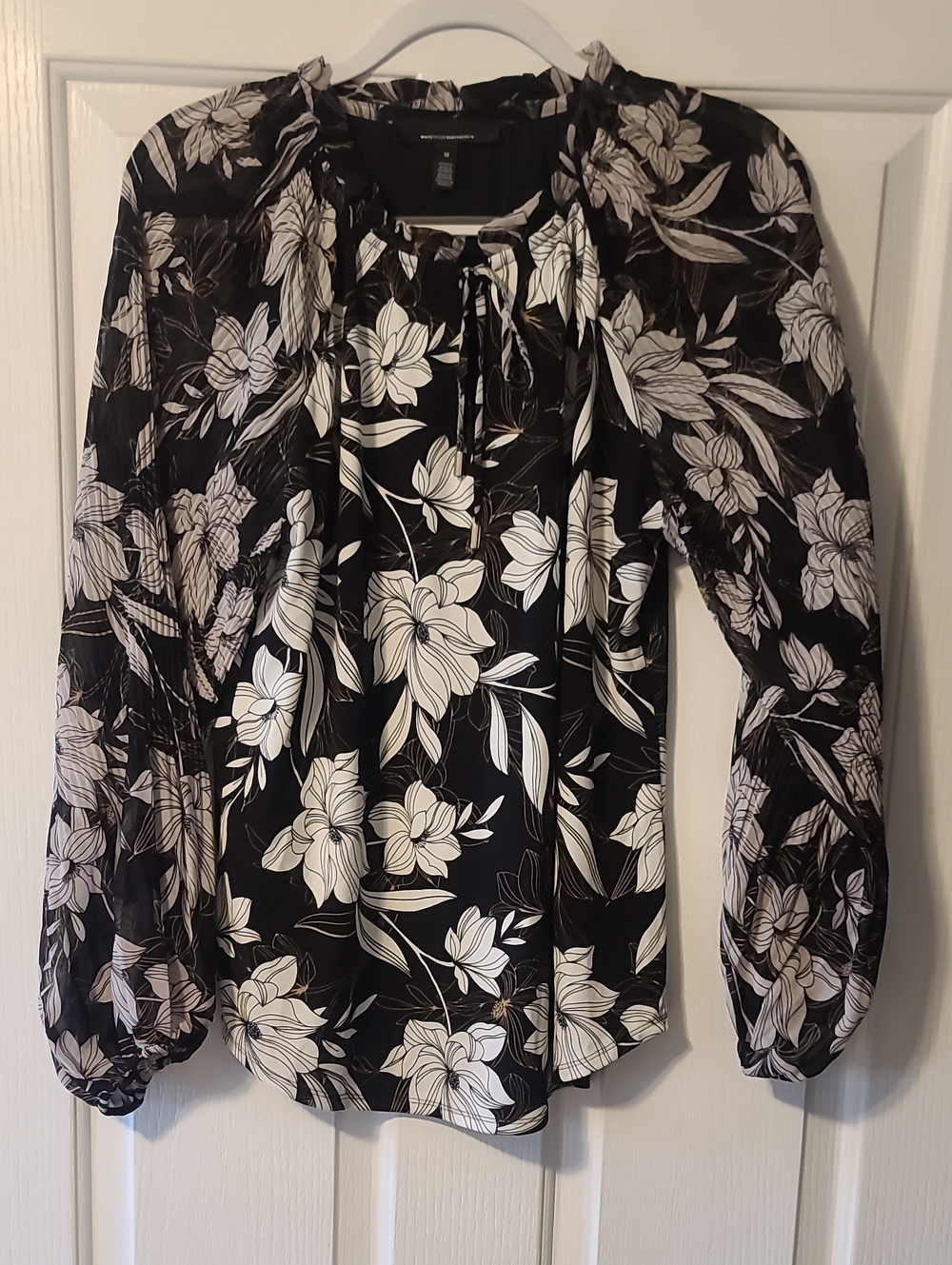 White House Black Market Top